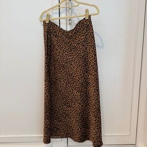 LEOPARD SATIN EFFECT MIDI SKIRT/Never worn